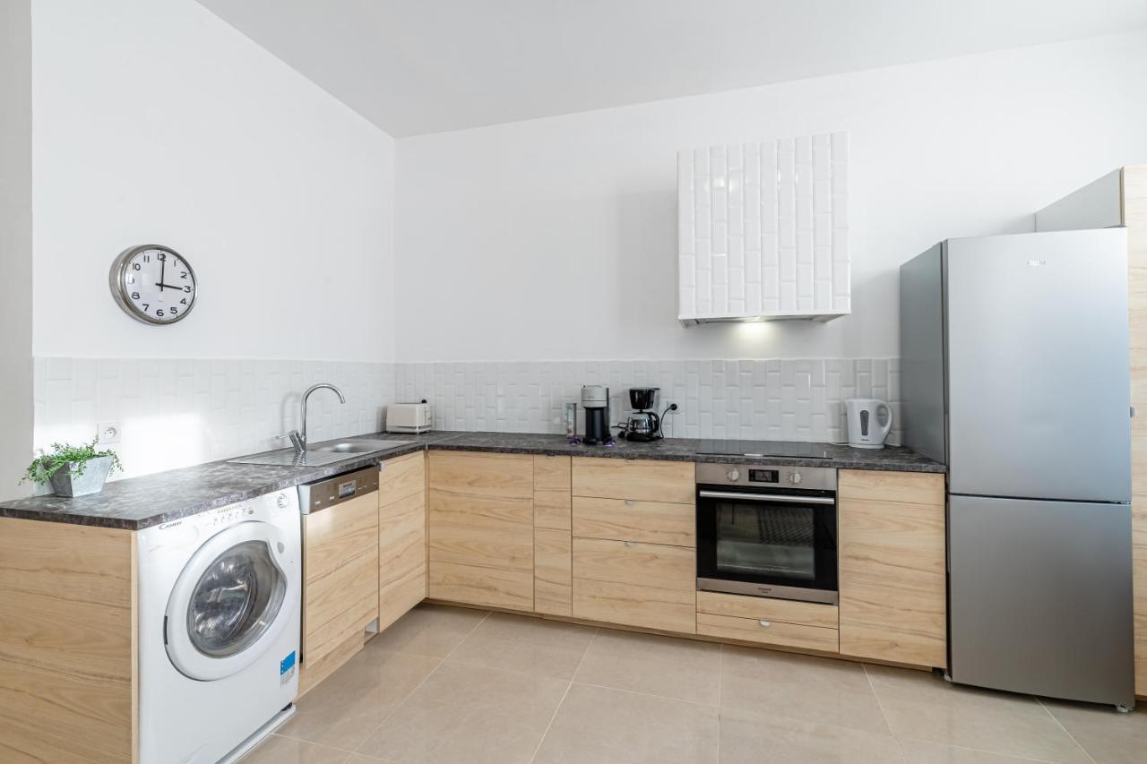 Le Borely: Appartement Climatise Avec 2 Chambres, A 800M De La Plage Marseille Ngoại thất bức ảnh
